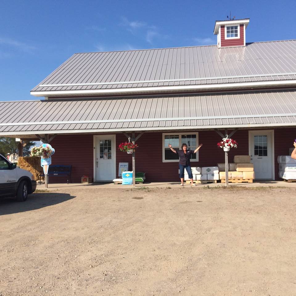 Cattail Ridge Family Market | Exit 506, 5 Stephens Dr, Sackville, NB E4L 1J5, Canada | Phone: (506) 939-3555