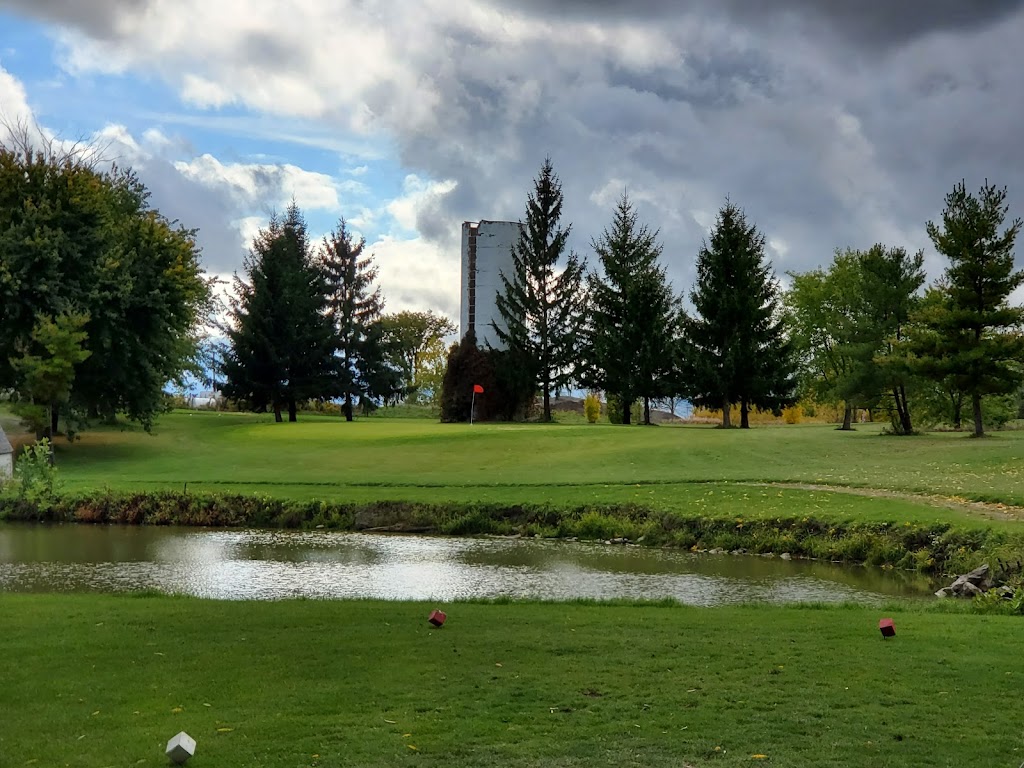 Sandusk Golf Club | 1445 Sandusk Rd, Jarvis, ON N0A 1J0, Canada | Phone: (519) 587-5886