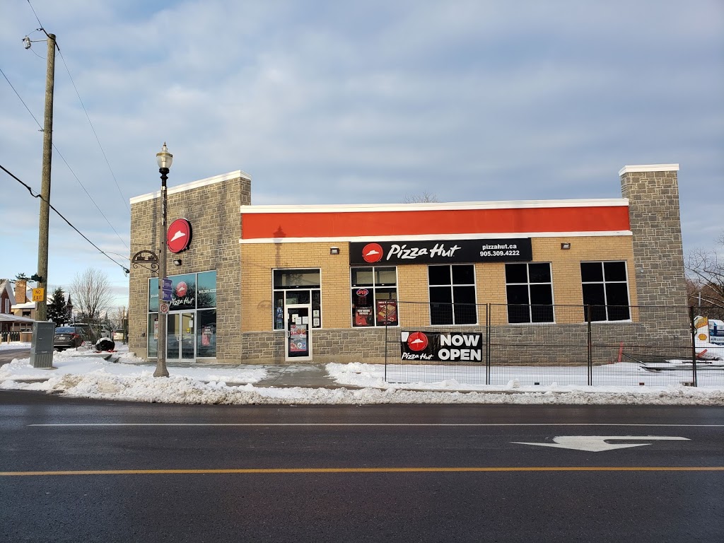 Pizza Hut | 88 Main St W, Grimsby, ON L3M 1R6, Canada | Phone: (905) 309-4222