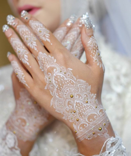 Imans Henna | 2 Mathews Ct, Brantford, ON N3T 0A9, Canada | Phone: (437) 992-5518