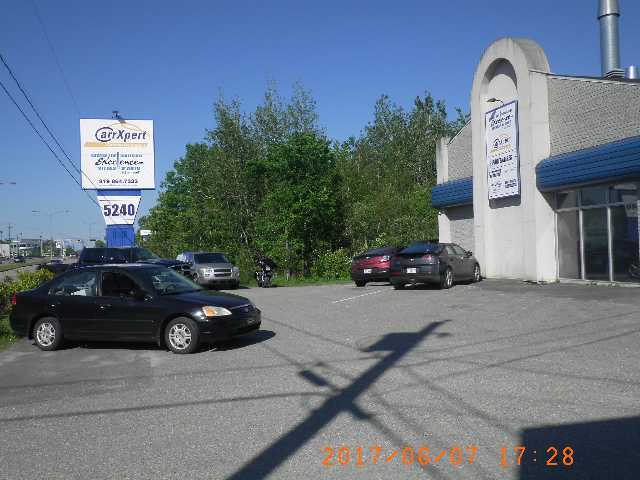 Carrosserie Centre De Collision Excellence | 5240 Boul Bourque, Sherbrooke, QC J1N 1H4, Canada | Phone: (819) 864-7333