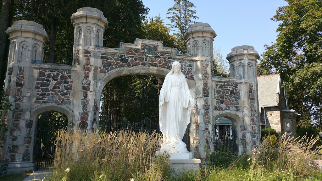 Our Lady of Grace Shrine at Marylake | 13760 Keele St, King City, ON L7B 1B5, Canada | Phone: (905) 833-5368