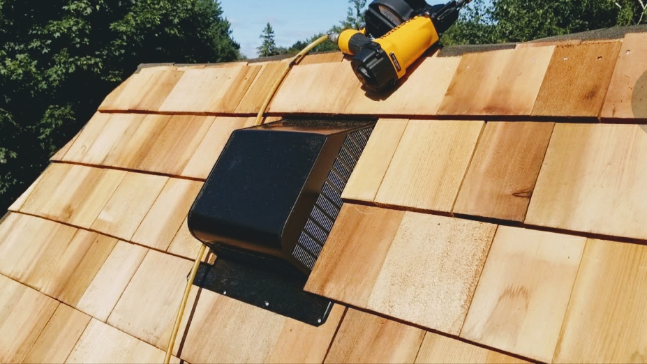 Master Roof Repair | 15 Wisteria Rd, Scarborough, ON M1R 4X7, Canada | Phone: (905) 462-3033