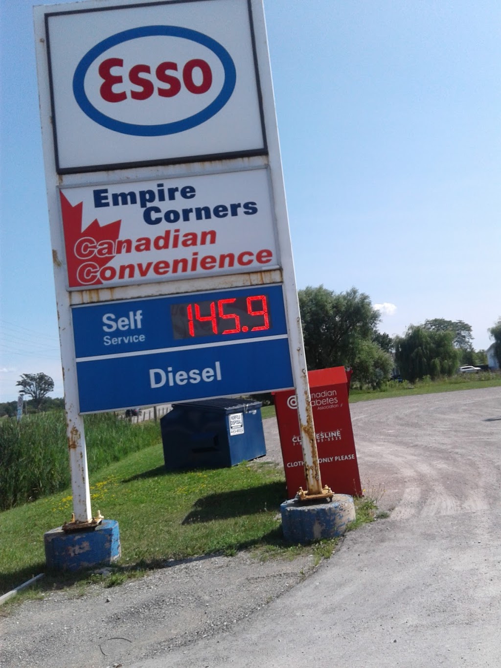 Esso | 1053 HALDIMAND HWY 56 RR1, York, ON N0A 1R0, Canada | Phone: (905) 772-6191