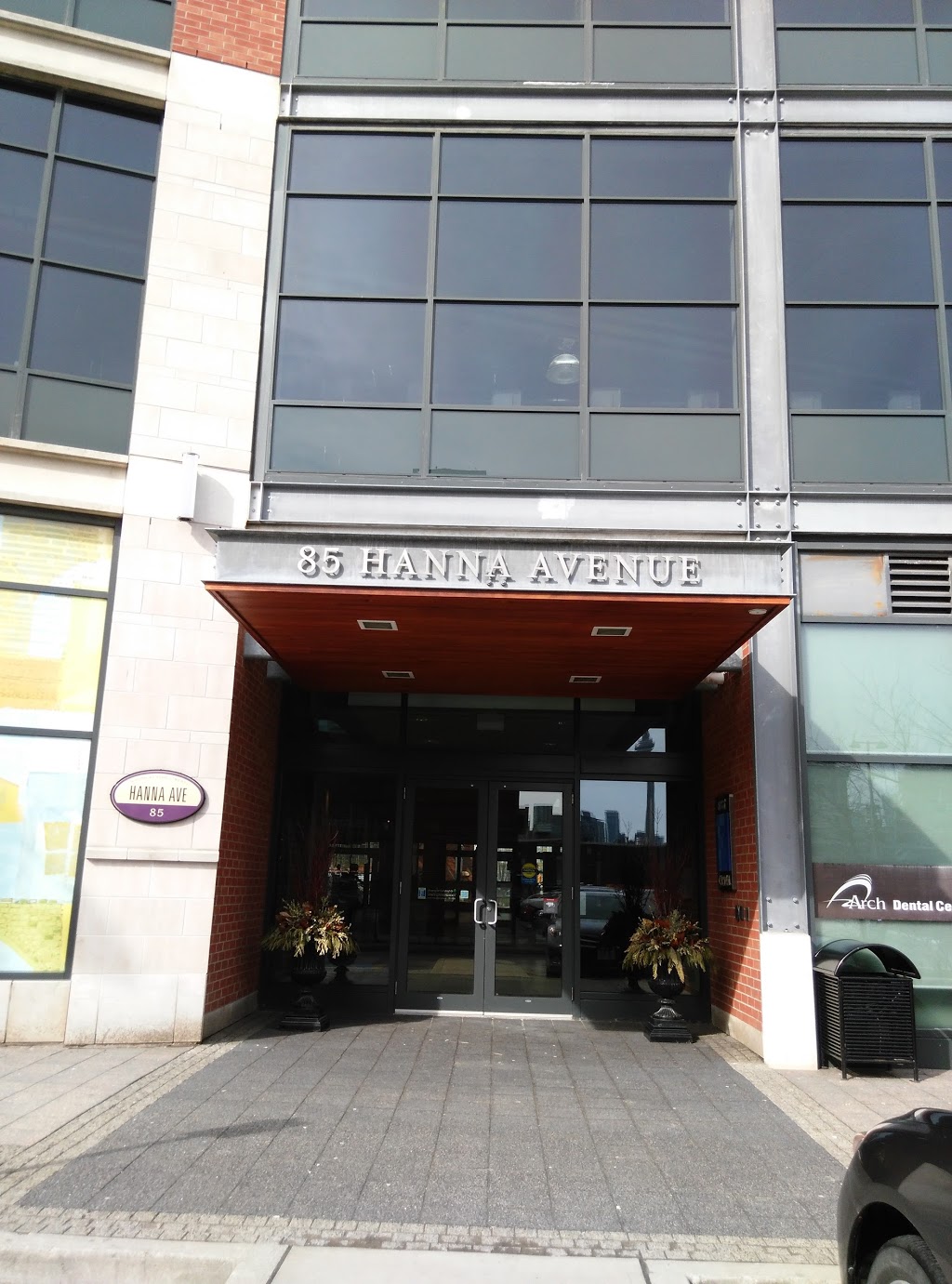 Arch Liberty Village Dental Centre | 51 E Liberty St #2, Toronto, ON M6K 3P8, Canada | Phone: (416) 538-1900