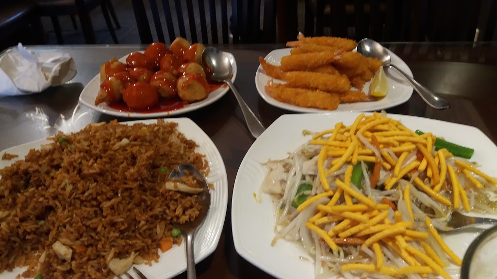 Magnolia Chinese Cuisine | 7666 Lundys Ln, Niagara Falls, ON L2H 1H1, Canada | Phone: (905) 356-3388