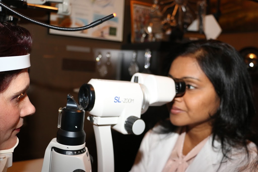 eyedoctor.ca | 1180 Place dOrléans Dr, Orléans, ON K1C 7K3, Canada | Phone: (613) 834-0553