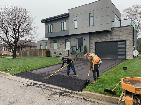 C. Aurora Paving LTD. - Asphalt Paving Durham | 1706 Baseline Rd W, Courtice, ON L1E 2S8, Canada | Phone: (905) 435-0401