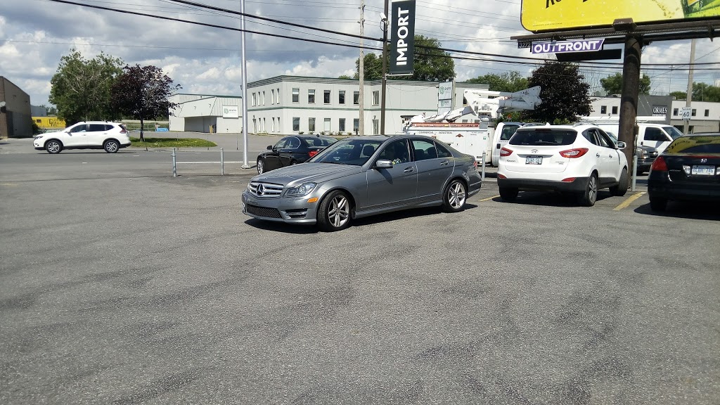Luxury Auto Imports | 1464 Cyrville Rd, Gloucester, ON K1B 3L8, Canada | Phone: (613) 741-2277