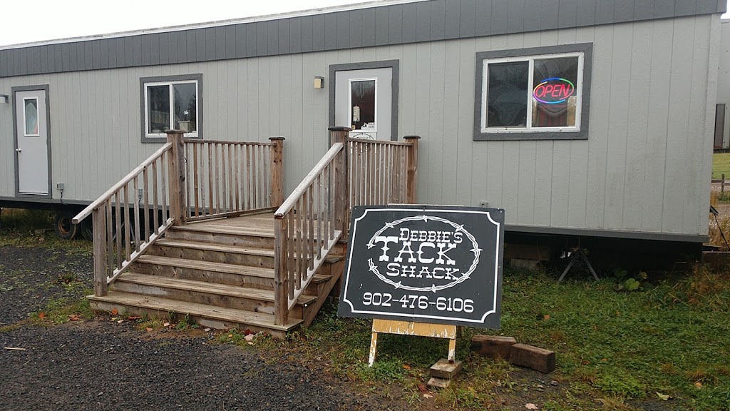 Debbies Tack Shack | 126 Ben Jackson Rd, Hantsport, NS B0P 1P0, Canada | Phone: (902) 476-6106