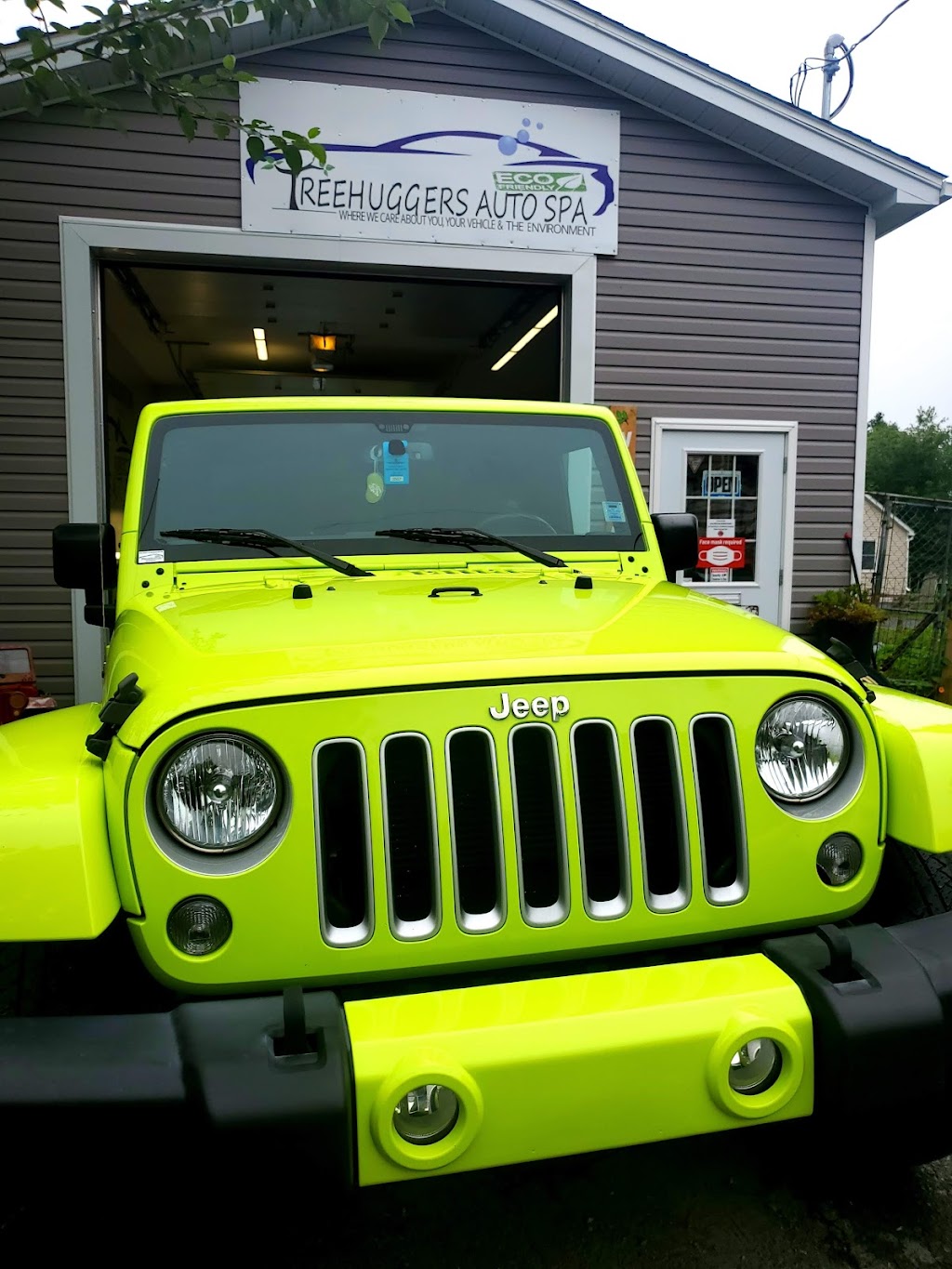 Treehuggers Auto Spa | 11 Old Mines Rd, Mount Uniacke, NS B0N 1Z0, Canada | Phone: (902) 440-2277