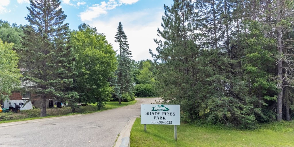 Shady Pines Mobile Home Park | 1 Shady Pines Ln, Chalk River, ON K0J 1J0, Canada | Phone: (613) 699-0522