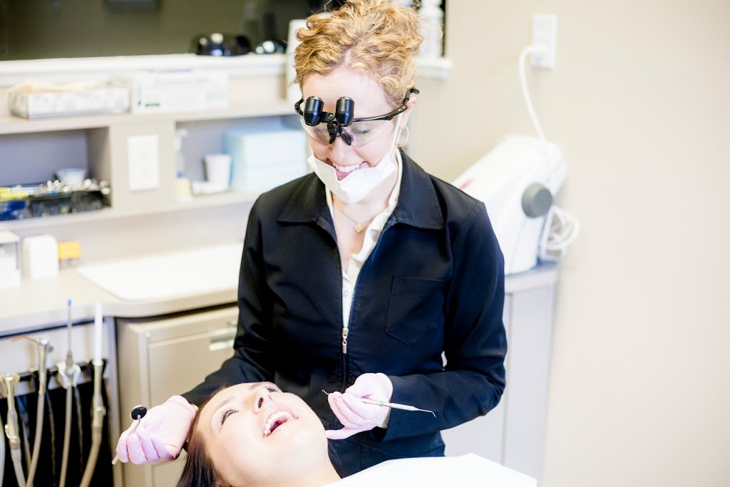 River Oaks Dental | 2169 Sixth Line, Oakville, ON L6H 3N7, Canada | Phone: (905) 842-4406