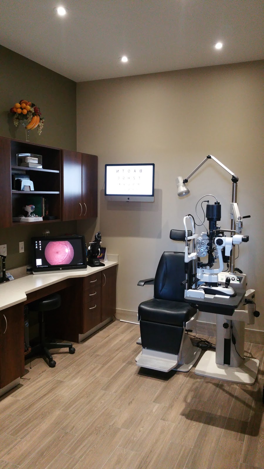 Dr. Michael Lam Optometry Eye Care | 160 Stevenson Rd S #3, Oshawa, ON L1J 5M2, Canada | Phone: (905) 240-8686