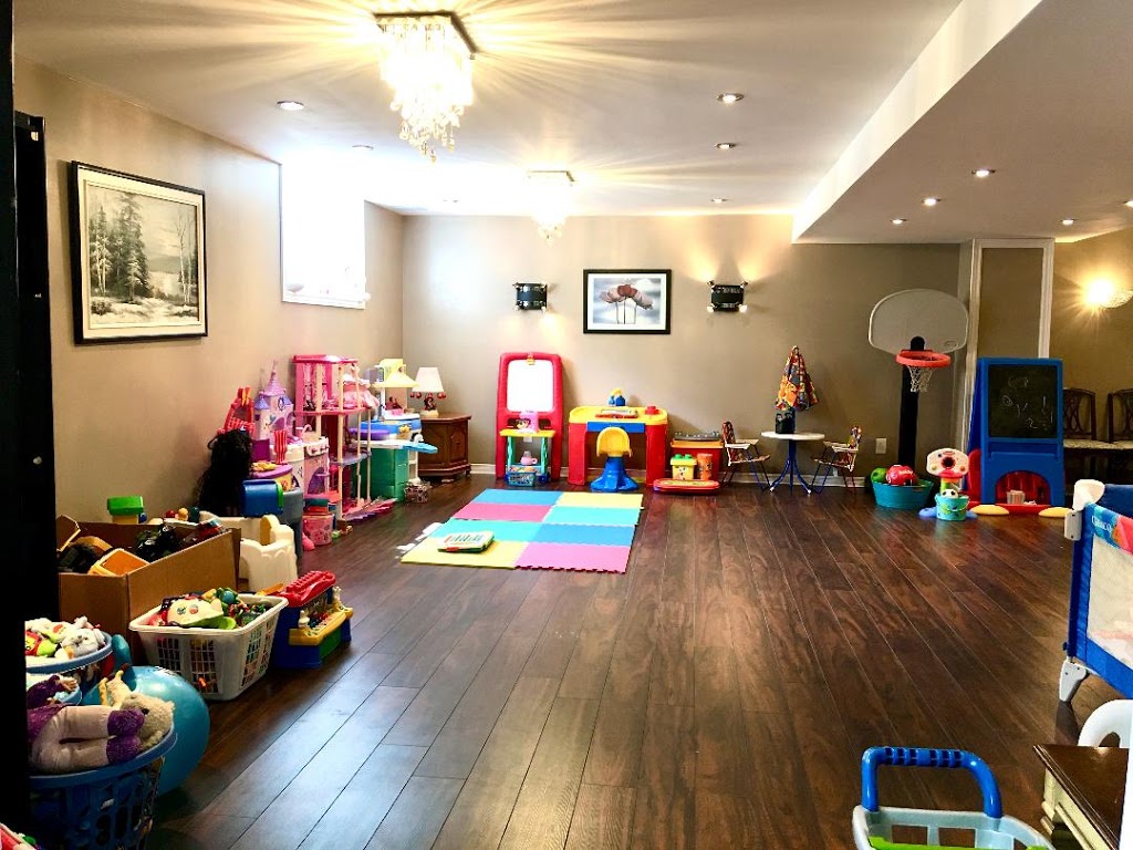 Barrhaven Home Day Care | 59 Boddington St, Nepean, ON K2J 6G1, Canada | Phone: (613) 491-2458