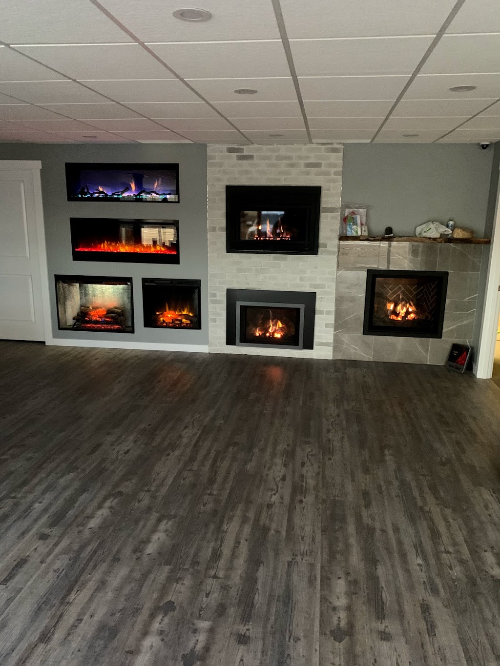 Edmonton Fireplaces | 14608 116 Ave NW, Edmonton, AB T5M 3E9, Canada | Phone: (780) 760-8877