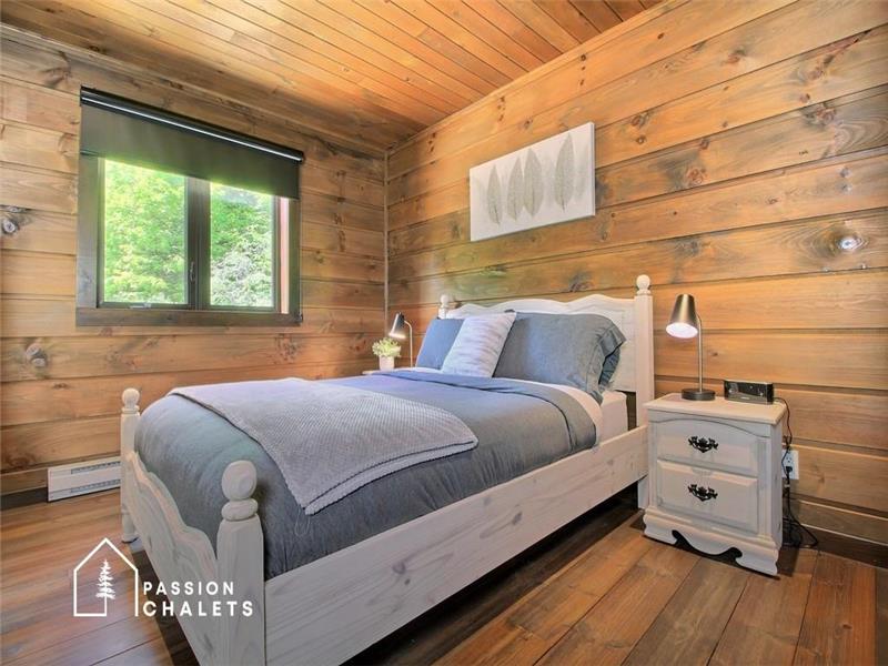 Chalet Le Grand Cèdre | 21 chemin du Grand Cèdre, Mandeville, QC J0K 1L0, Canada | Phone: (514) 266-7192