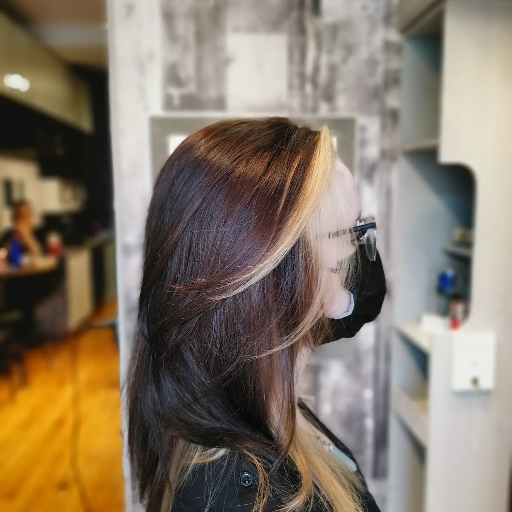 Coiffure/Esthétique 6007 | 6007 Rue Laurendeau, Montréal, QC H4E 3X3, Canada | Phone: (438) 887-3122