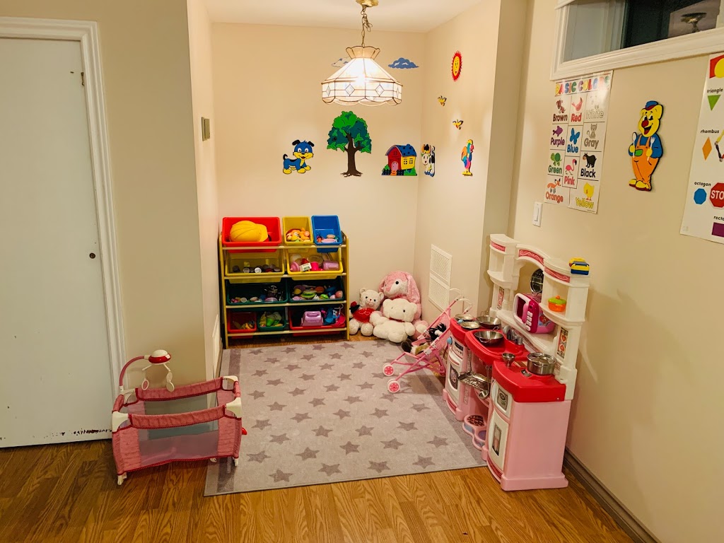 Little Town Childcare Centre | 7480 Broadway, Burnaby, BC V5A 1S4, Canada | Phone: (604) 729-6655