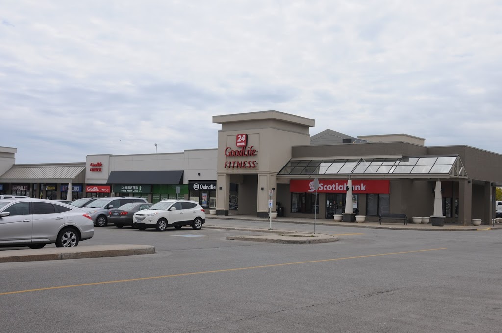 GoodLife Fitness Oakville Town Centre | 300 North Service Rd W, Oakville, ON L6M 2S2, Canada | Phone: (905) 337-7244