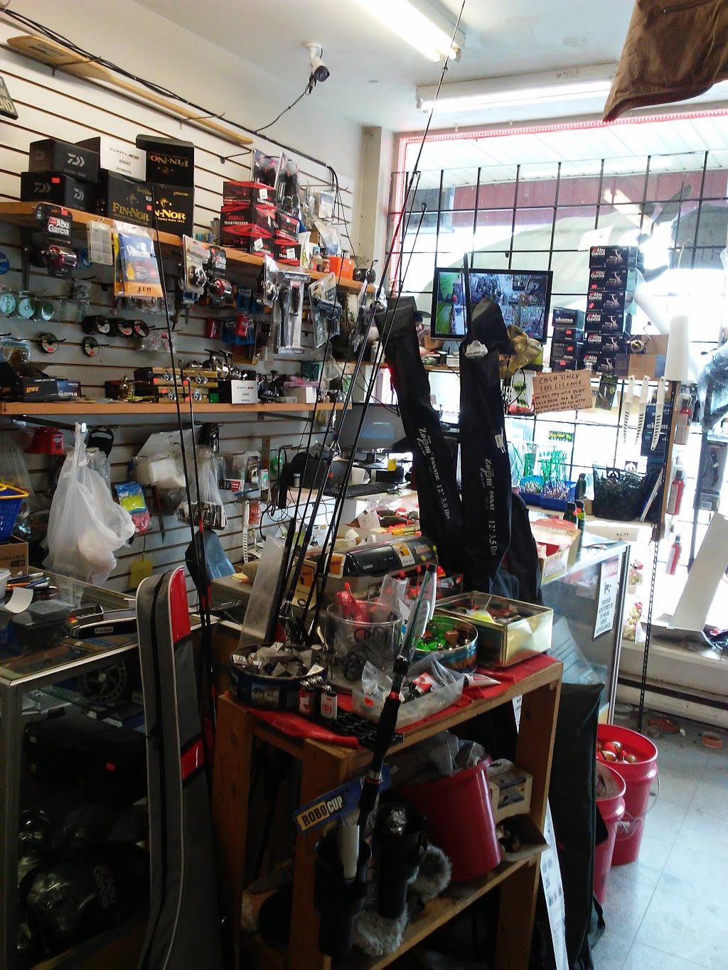 All Nation Fishing Shop - Live Bait & Fishing Tackle Toronto | 1816 Jane St, York, ON M9N 2T3, Canada | Phone: (416) 241-3474