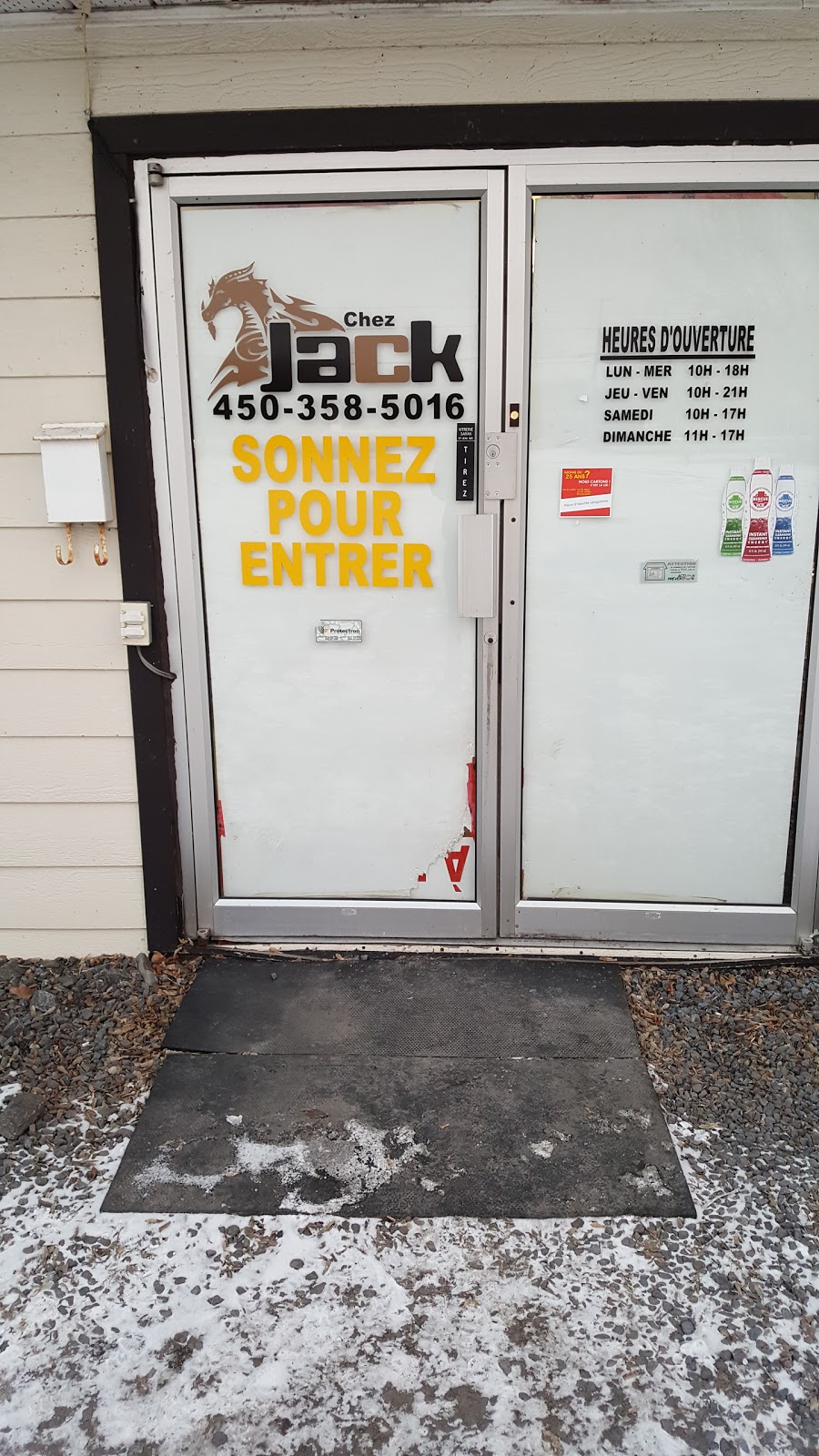 Chez Jack | 448 Chemin des Ormes, Saint-Jean-sur-Richelieu, QC J2Y 1H8, Canada | Phone: (450) 358-5016