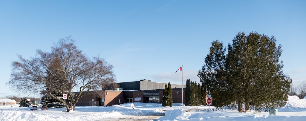 Chimo Elementary School | 11 Ross St, Smiths Falls, ON K7A 4V6, Canada | Phone: (613) 283-1761