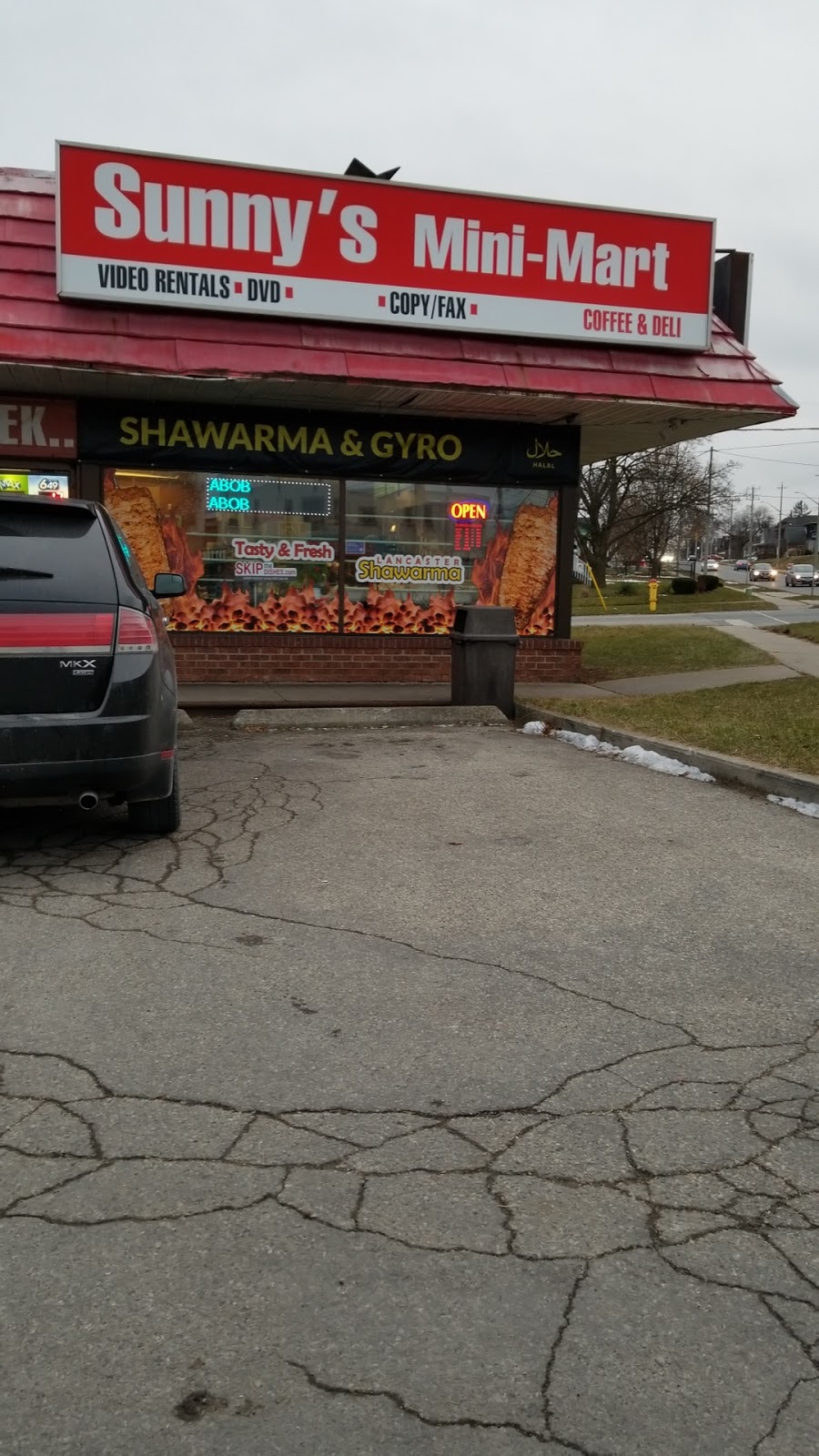 Lancaster Shawarma | 280 Lancaster St W, Kitchener, ON N2H 4V3, Canada | Phone: (519) 208-3553