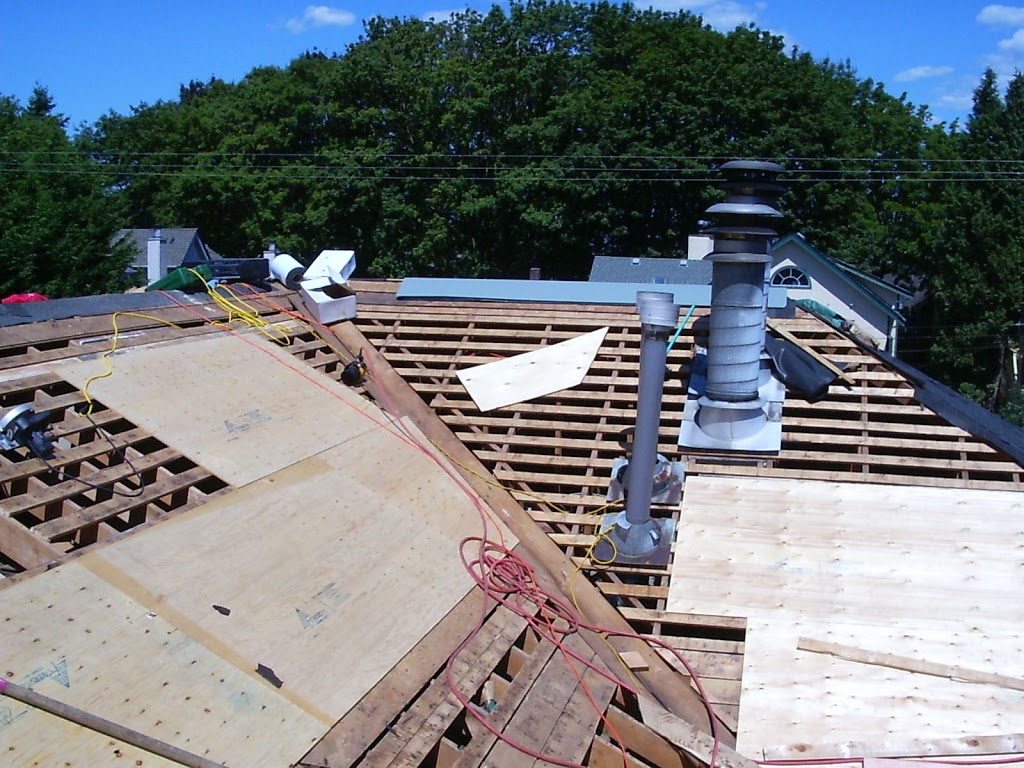 Absolute Roof Solutions | 1676 W 75th Ave, Vancouver, BC V6P 6G2, Canada | Phone: (604) 263-0334