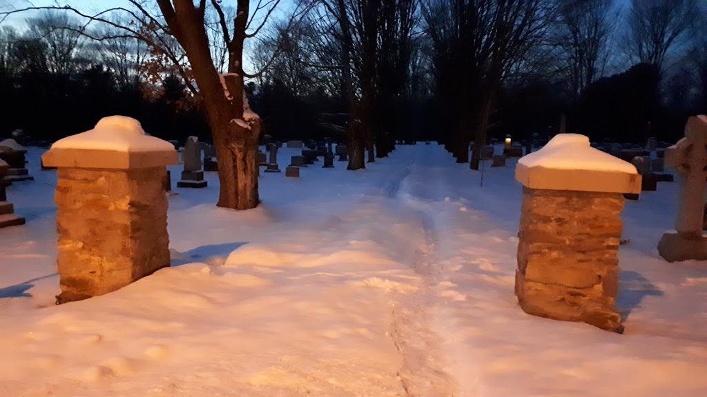 Malvern Cemetery | 75 Chemin Moulton Hill, Sherbrooke, QC J1M 0A7, Canada