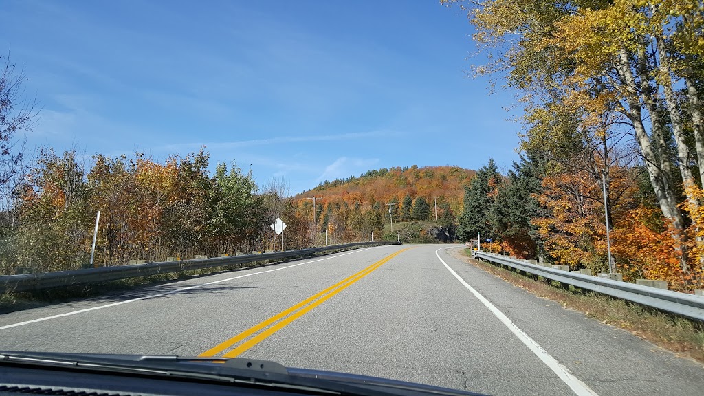 Park of the Black Mountains | Chemin de la Montagne Noire, Ripon, QC J0V 1V0, Canada | Phone: (819) 983-2000