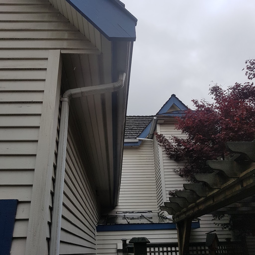 Aqua Gutter Cleaning and Home Mainteance | 3215 E 54th Ave, Vancouver, BC V5S 1Z2, Canada | Phone: (778) 322-7276