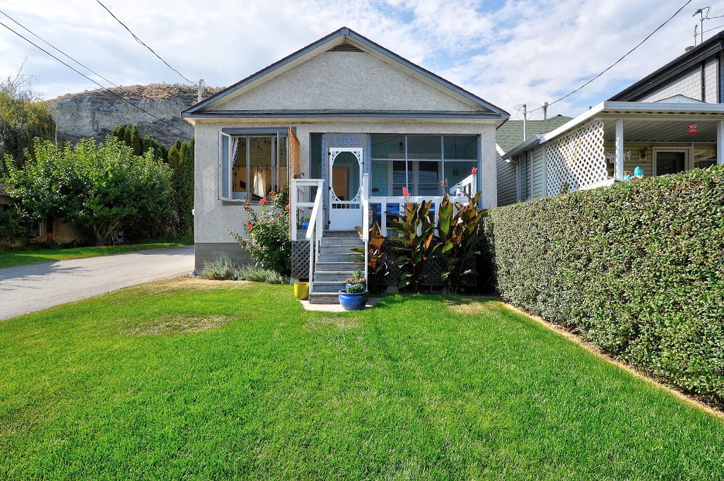 Parker Real Estate | 13242 Victoria Rd N, Summerland, BC V0H 1Z0, Canada | Phone: (250) 490-6302