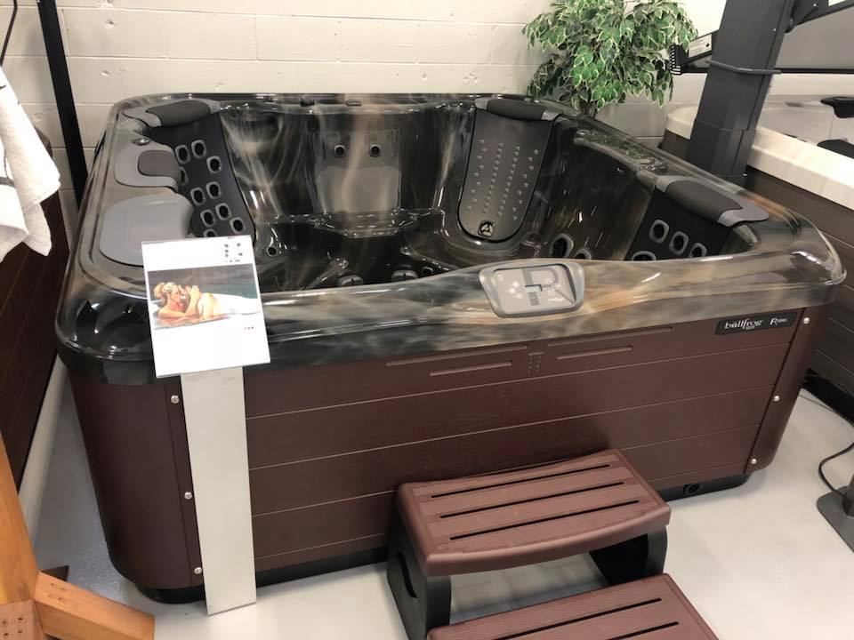 Bullfrog Spas Barrie | 90 Anne St S unit 160, Barrie, ON L4N 2E3, Canada | Phone: (705) 730-0435