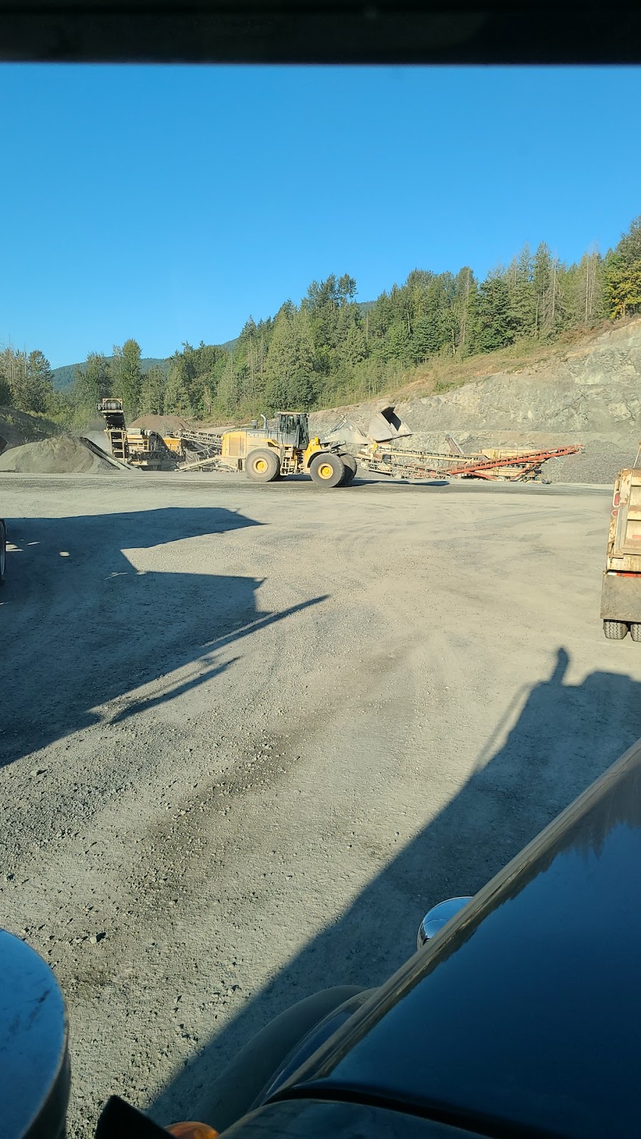 Linterra Aggregates | Quarry, 4684 Sweltzer Creek Rd, Cultus Lake, BC V2R 4Y2, Canada | Phone: (604) 701-3391