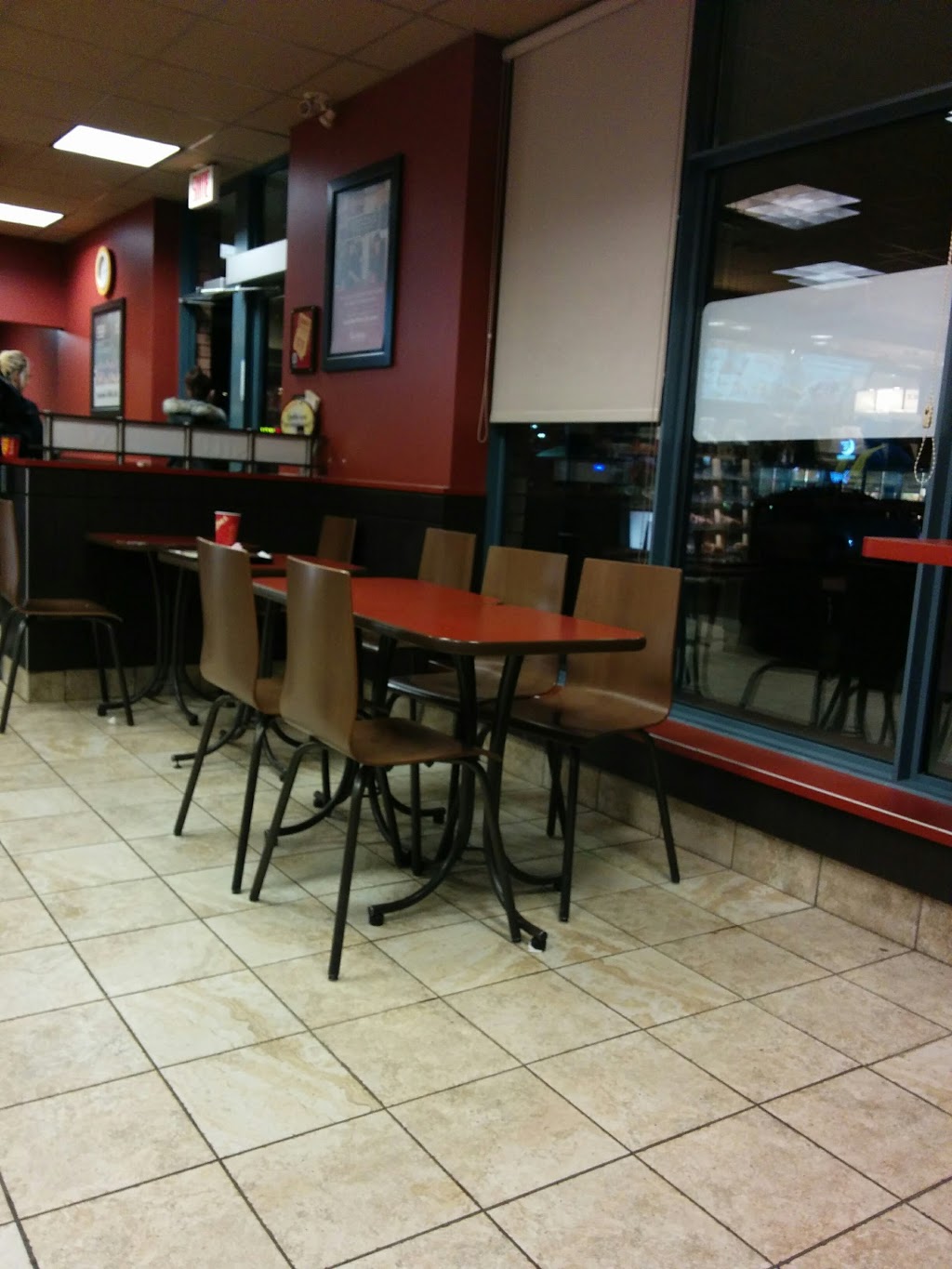 Tim Hortons | 396 QC-132, Saint-Constant, QC J5A 2J8, Canada | Phone: (450) 638-4166