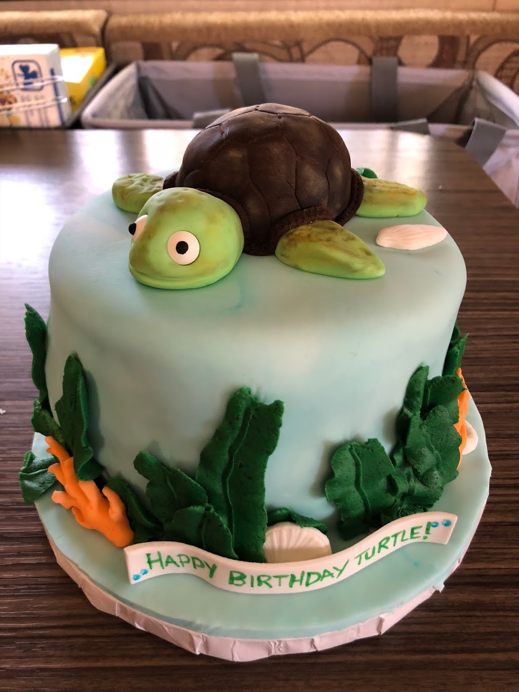 Okotoks Cakes | 407 Cimarron Blvd, Okotoks, AB T1S 0A9, Canada | Phone: (587) 435-1138