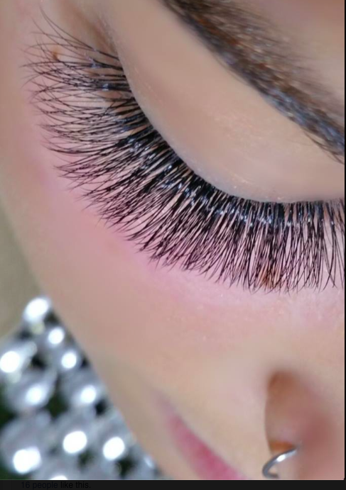 EyelashextensionsinOakville | 2060 Glenada Crescent, Oakville, ON L6H 4M2, Canada | Phone: (905) 842-8222