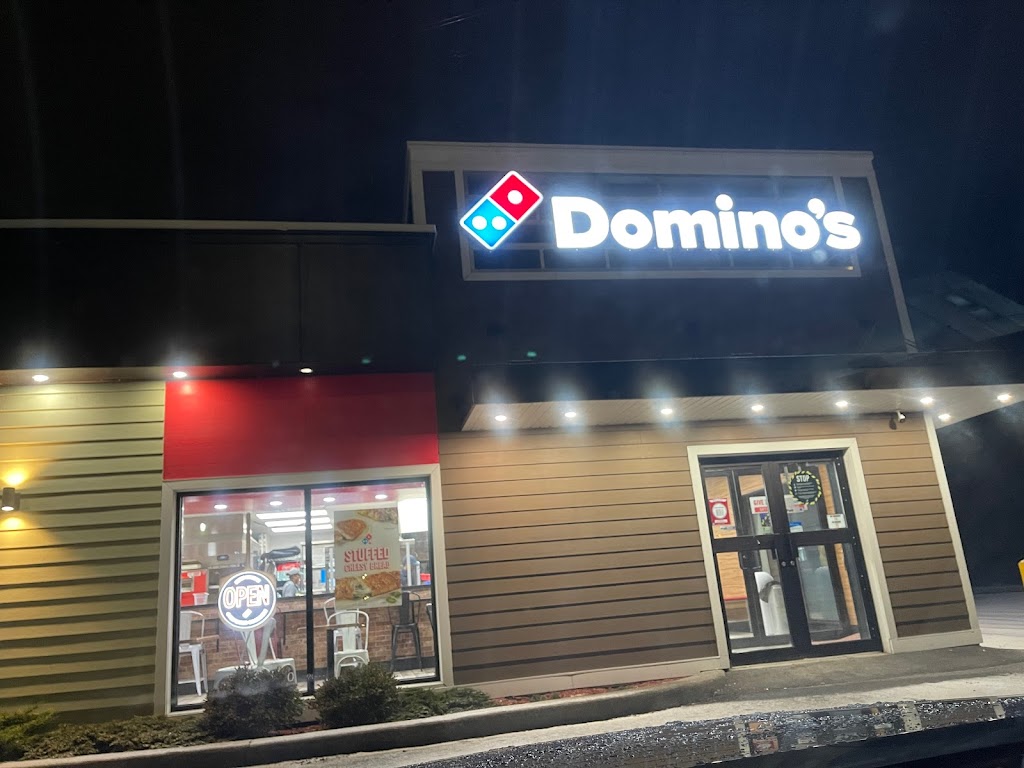 Dominos Pizza | 262 N Front St, Belleville, ON K8P 3C4, Canada | Phone: (613) 962-4949