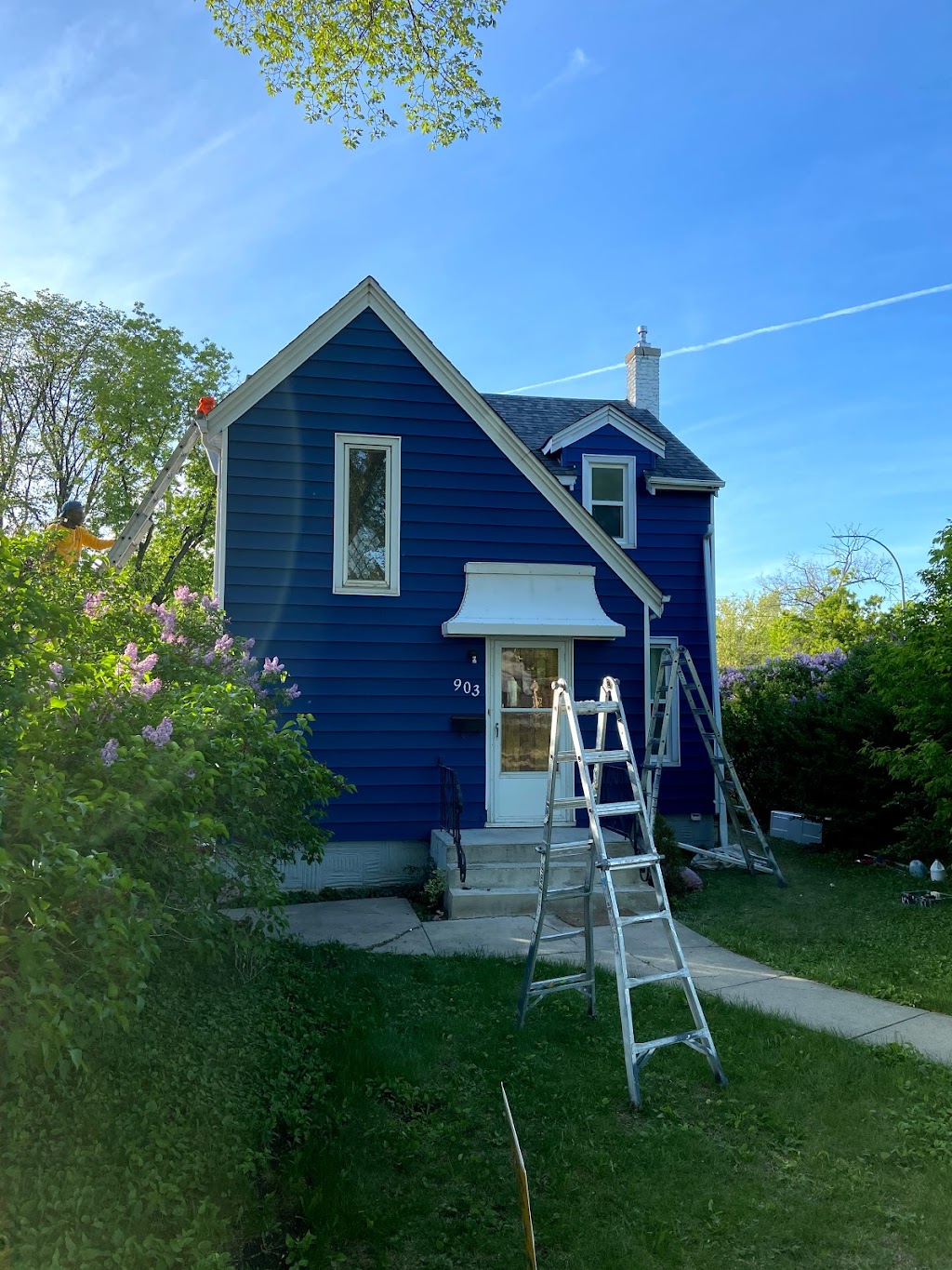 Lyke painting services | 3 Shade Tree Ct, Winnipeg, MB R3Y 0W6, Canada | Phone: (431) 374-5606