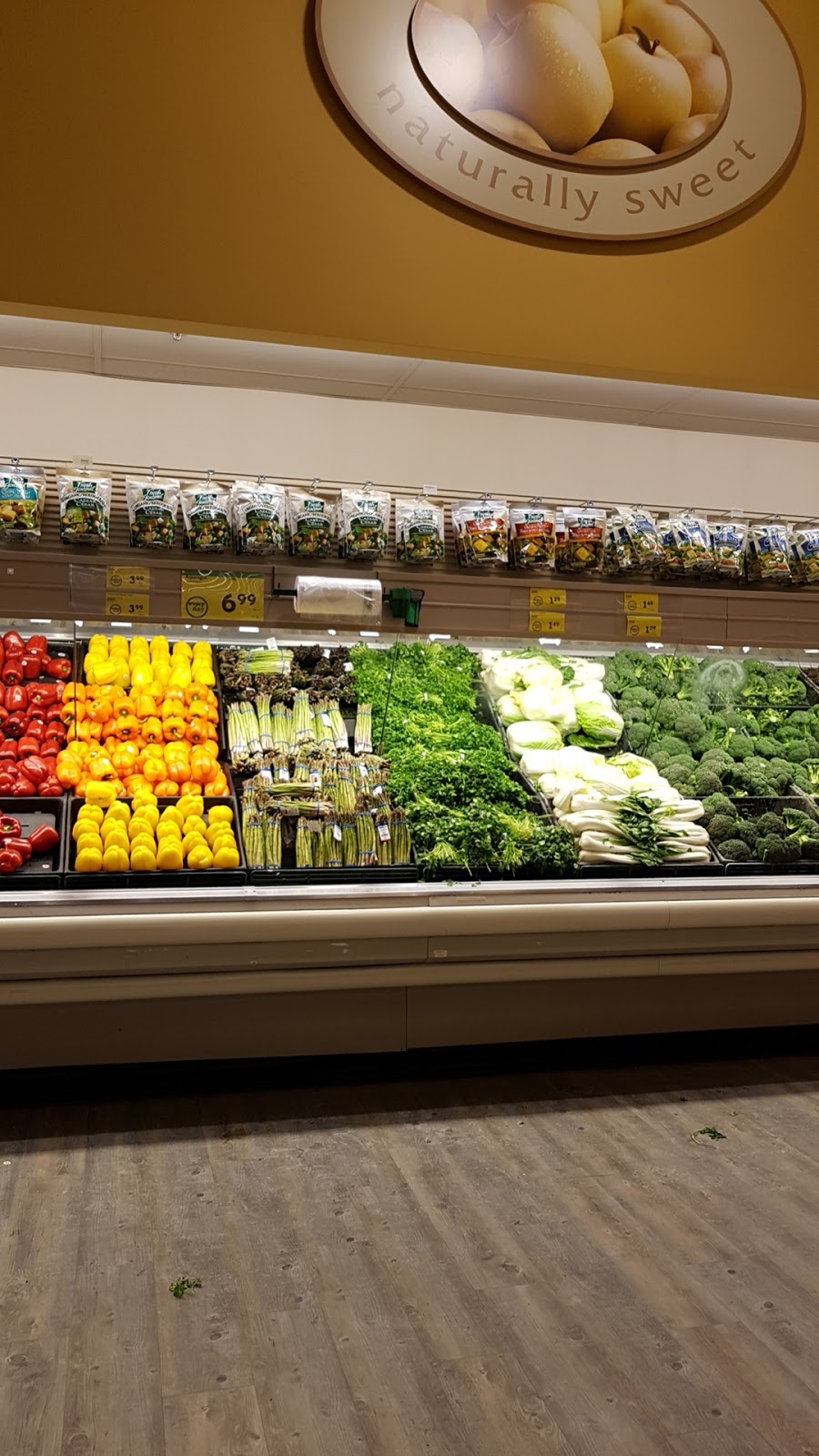 Safeway Montgomery | 5048 16 Ave NW, Calgary, AB T3B 0N3, Canada | Phone: (403) 288-3219