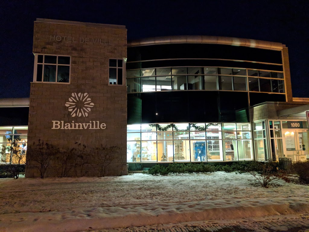 Hôtel de ville de Blainville | 1000 Chem. du Plan Bouchard, Blainville, QC J7C 3S9, Canada | Phone: (450) 434-5200