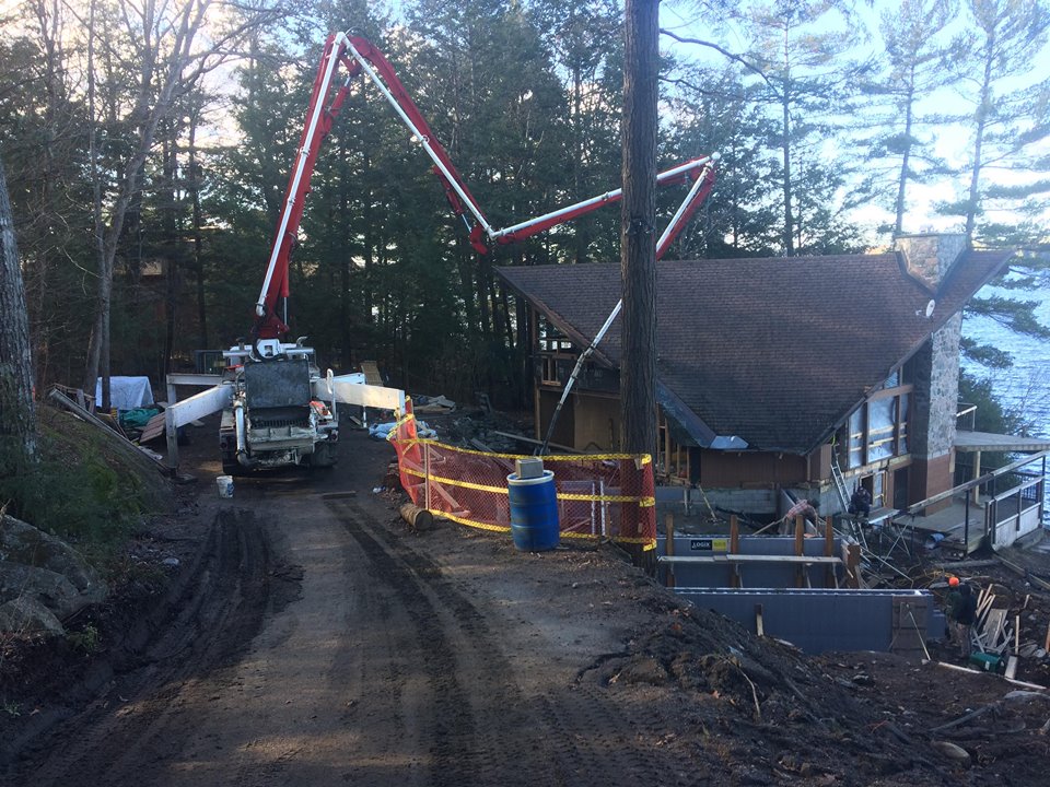 Len Demery Concrete Pumping | 1800 Gravenhurst Pkwy, Gravenhurst, ON P1P 1R3, Canada | Phone: (705) 687-3766