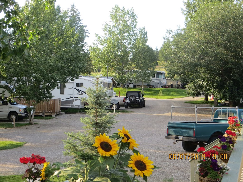 Sun Valley RV Park | 1474 BC-95, Windermere, BC V0B 2L1, Canada | Phone: (250) 342-8773