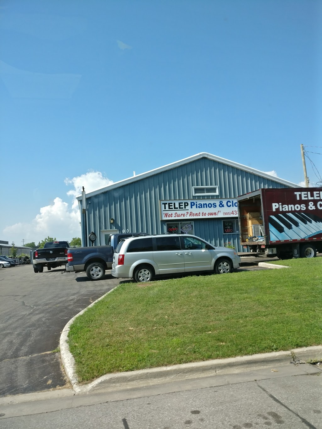 Russett Auto Service | 90 Russett Ave, Oshawa, ON L1G 3R5, Canada | Phone: (905) 576-4998