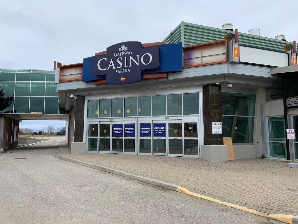 Gateway Casinos Sarnia | 1730 London Line, Sarnia, ON N7T 7H2, Canada | Phone: (519) 383-3732