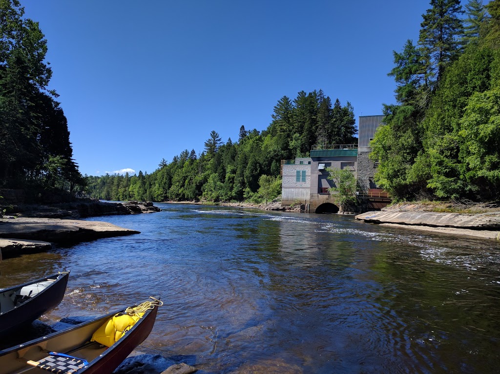 Les Galets Pont Rouge | 200 Chemin du Roy, Pont-Rouge, QC G3H 2H3, Canada