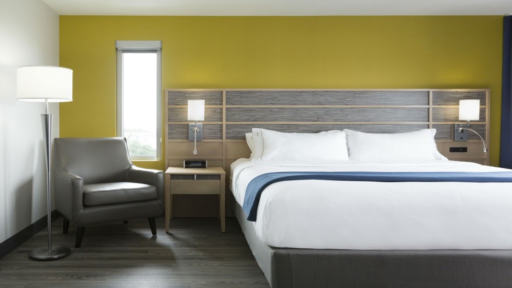 Holiday Inn Express Quebec City (Sainte-Foy) | 3145 Avenue des Hôtels, Québec, QC G1W 3Z7, Canada | Phone: (418) 653-9321