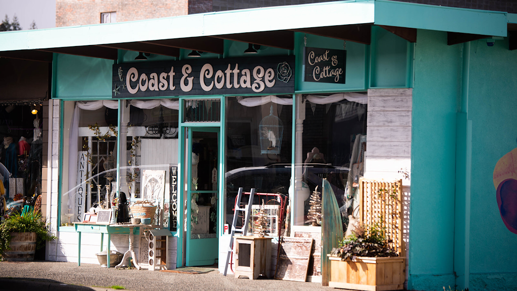 Coast & Cottage | 109 Craig St, Parksville, BC V9P 2G4, Canada | Phone: (250) 586-6288