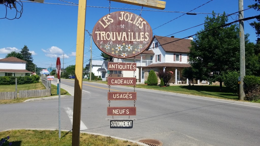 Les Jolies Trouvailles | 76 Rue Albert Ferland, Chénéville, QC J0V 1E0, Canada